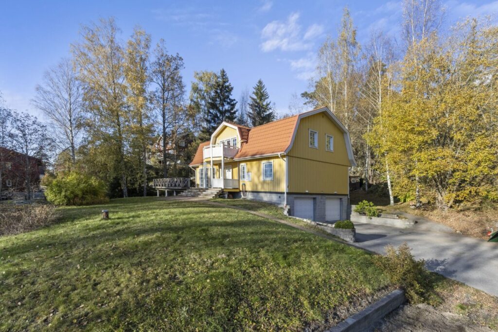 6. Tillbyggnad veranda runt 2 planshus Henriksdal Sickla